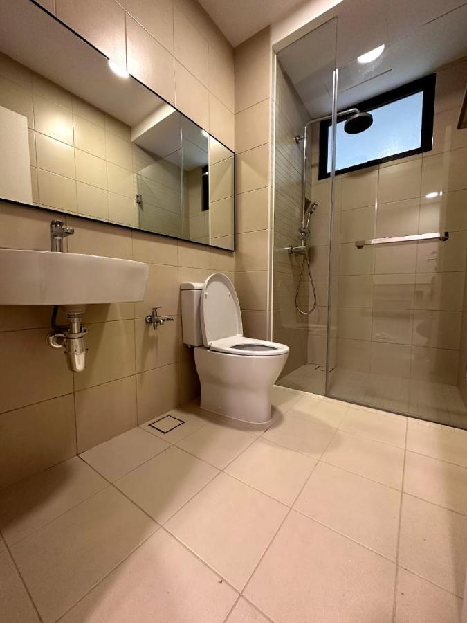 The Apple Premier Condo Three Bedroom In Melaka ภายนอก รูปภาพ